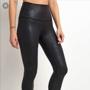 Beyond Yoga High Waisted Viper Legging